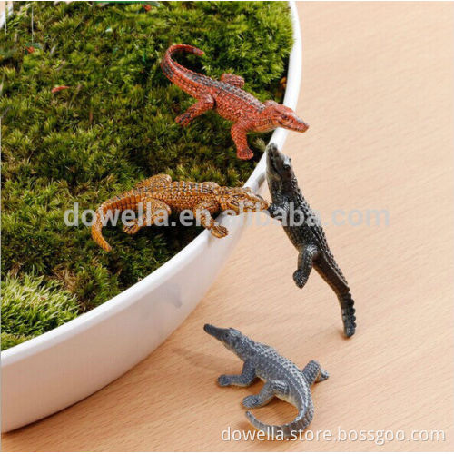 Popular small plastic dinosaur toys